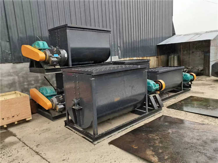 有機肥料生產(chǎn)加工設(shè)備 肥料臥式攪拌機 小型生產(chǎn)線預(yù)混設(shè)備