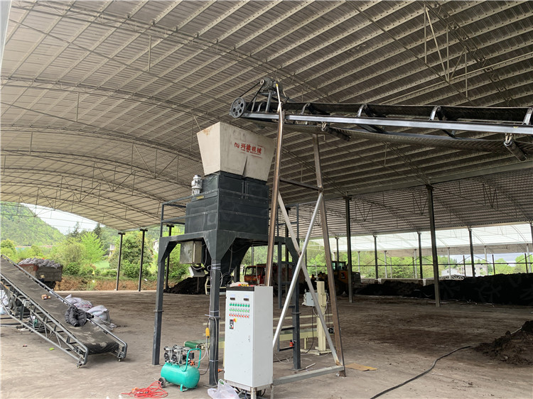 河南商丘客戶年產3萬噸有機肥生產線設備現場