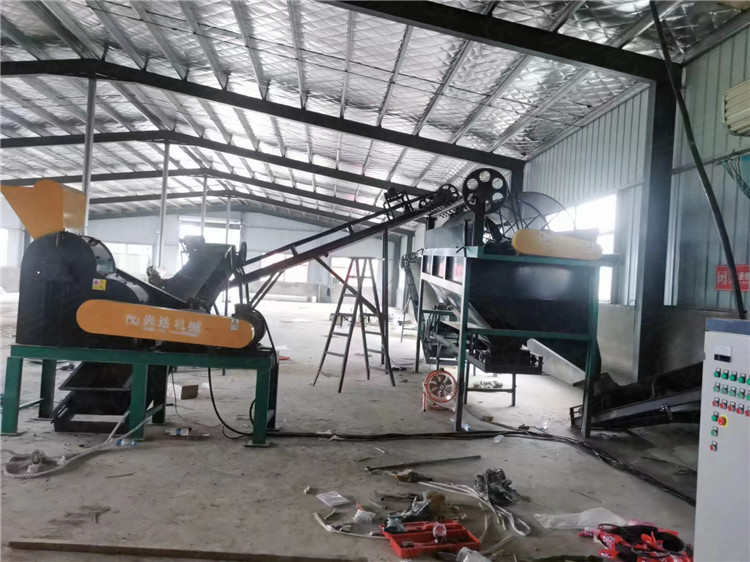 有機肥生產線粉碎設備,羊糞牛糞雙級粉碎機,糠醛渣破碎機,無篩底,粉料細