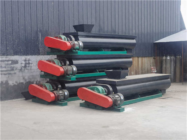 轉鼓攪齒二合一造粒機,雞糞牛糞肥料加工設備,濕法制粒顆粒機