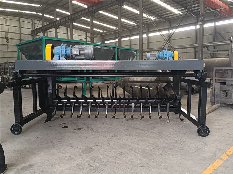 有機肥槽式翻拋機 菌棒快速發酵腐熟設備 養殖場糞污異位發酵床 翻堆處理設備