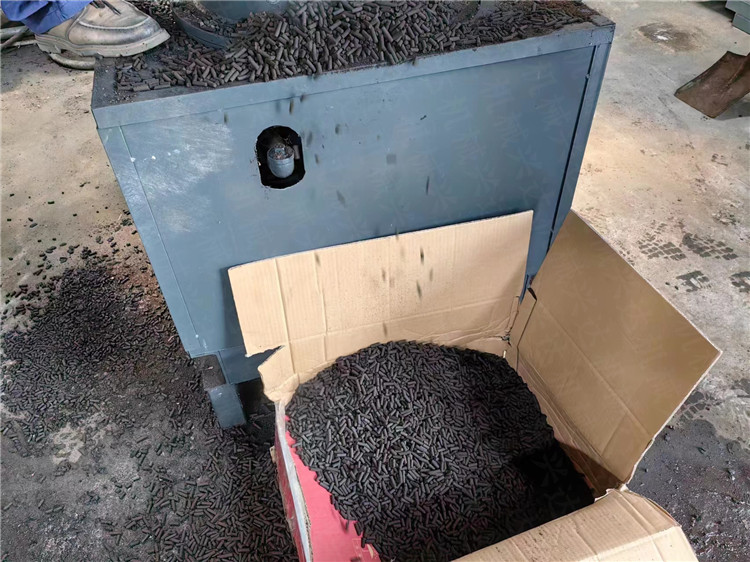 ͑􎧈@־GlͷYֺ󣬵ҹ˾CO