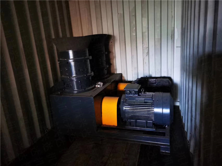 飼料菌渣煤炭免烘干柱狀顆粒機 畜禽糞便平模擠壓造粒機 供應廠家 型號齊全