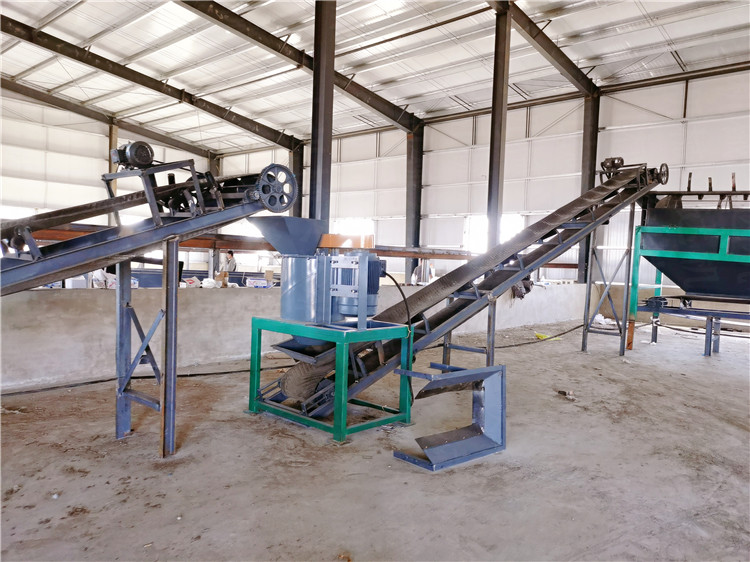 立式粉碎機豬糞蘑菇渣打散設備 藥渣動物糞便半濕物料破碎設備